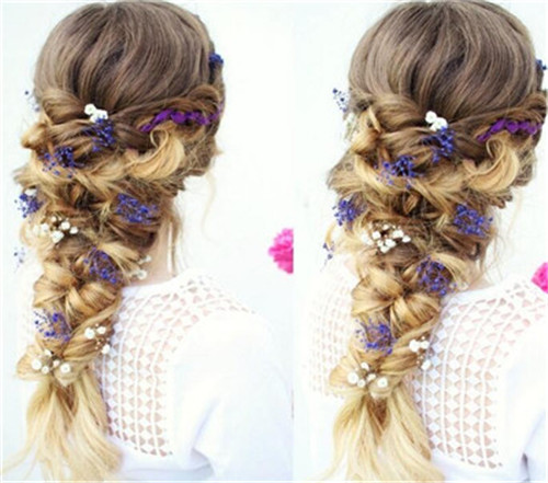 halloween hairstyle