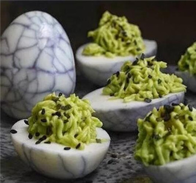 rotten deviled egg halloween