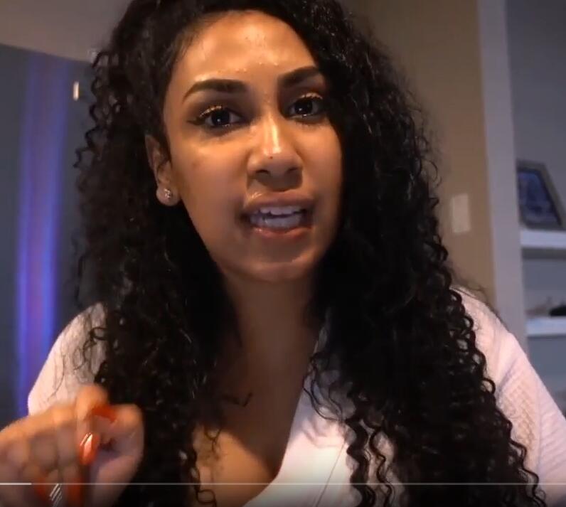 queen najia hair extension