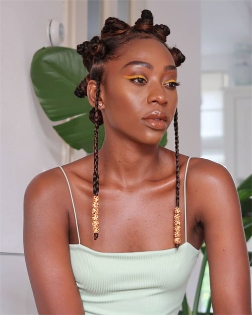 make Bantu knots step by step