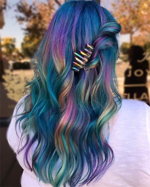 You can do oil slick hair with anything from highlights at the ends of your hair to Balayage.