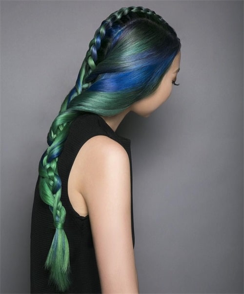 What kind of color looks best on rainbow hair?