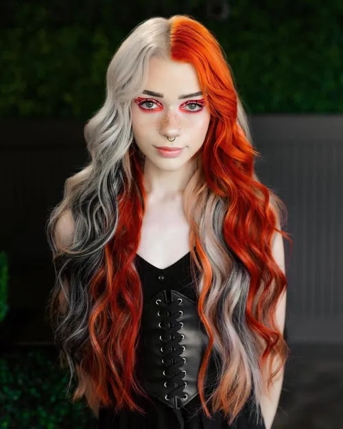 Split dye hair, also known as "half and half hair," is a hair color design