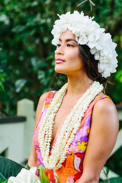 hottest Hawaiian hairstyle ideas 2023