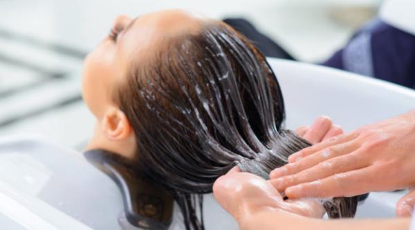 use the sulphate free shampoo