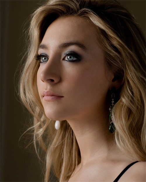 What are the perfect hairstyles for big noses?
