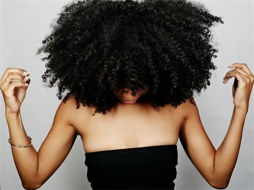 What are the advantages of cholesterol hair treatment?