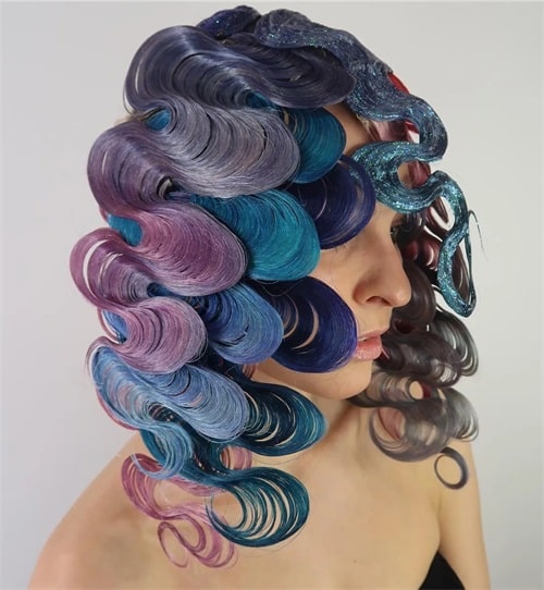 Finger waves hairstyle