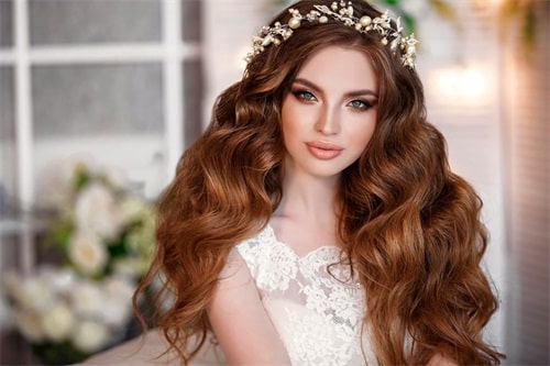 the most popular golden brown hair trends for 2023