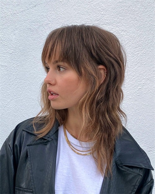 modern mullet hairstyles for women in 2023