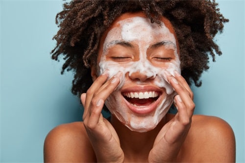 remove excess oils from your face
