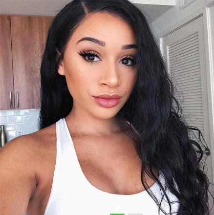 3 bundles with a closure