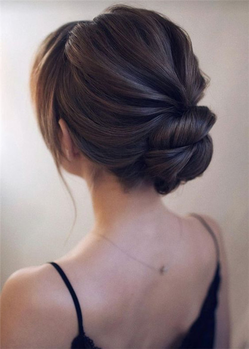 the low bun