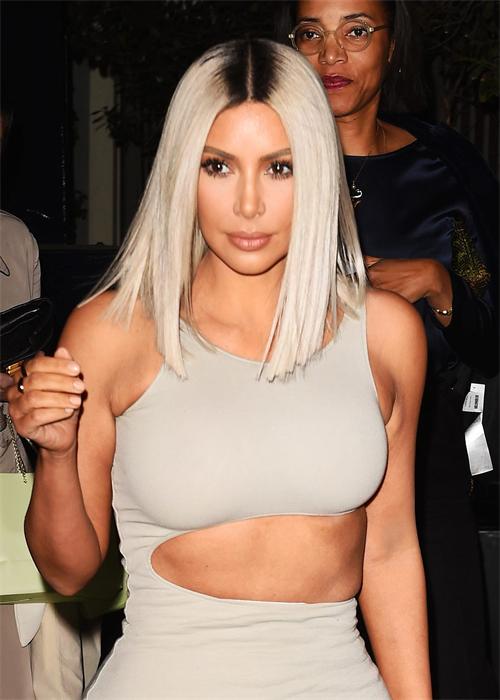 blonde lace front wig with dark roots