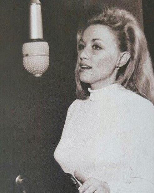 dolly parton without wig