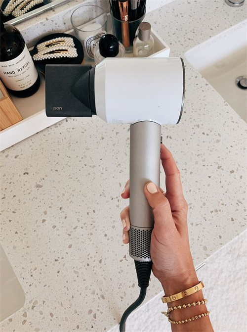 hair dryer