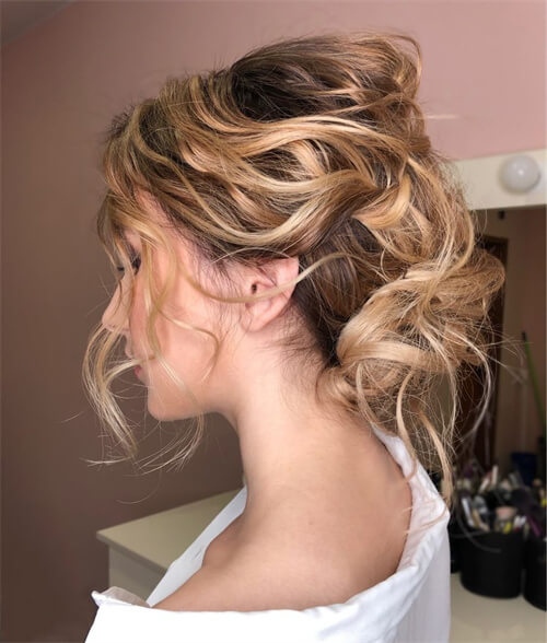 Fancy Roll Hair