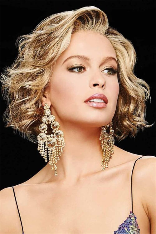 Full Curls for Short Hair