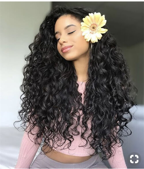 beach wave hairstyle