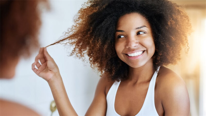 trim curly hair